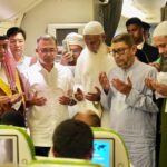 আশকোনা হজ ক্যাম্পে প্রধানমন্ত্রীর হজযাত্রীদের সাথে কুশল বিনিময়