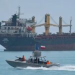 হরমুজ প্রণালী বন্ধের প্রেক্ষিতে ওমান উপকূলে জাহাজে হামলার দৃশ্য