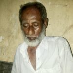 লালবাগে রাস্তায় পড়ে থাকা অচেতন খলিল