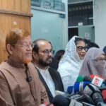 সংরক্ষিত নারী আসনে মনোনয়ন জমা দিতে নির্বাচন কমিশনে ১১ দলীয় জোটের নেতৃবৃন্দ