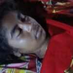চাঁদপুরের ফরিদগঞ্জে কিশোরীর মরদেহ উদ্ধারের ঘটনায় ঘটনাস্থলে পুলিশ ও স্থানীয় জনতা