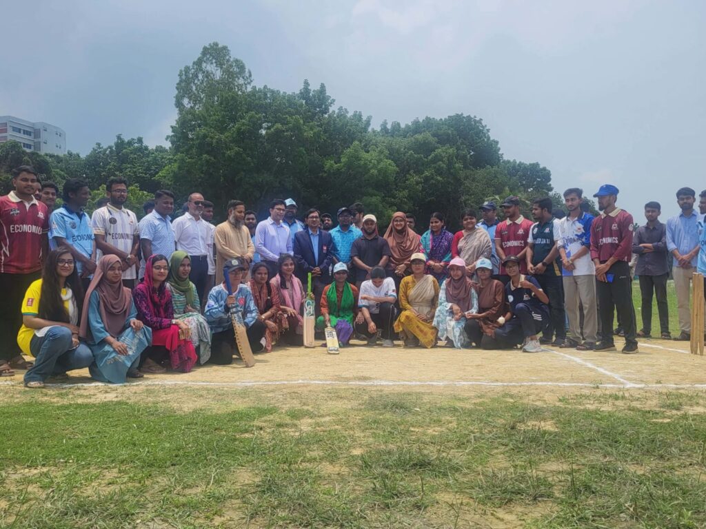মাভাবিপ্রবিতে নারী ক্রিকেট ম্যাচ অনুষ্ঠিত, ইতিহাস গড়ল শিক্ষার্থীরা