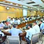 রাজশাহীতে গ্রাম আদালত সক্রিয়করণ প্রকল্পের অর্ধবার্ষিক সমন্বয় সভায় বক্তব্য দিচ্ছেন জেলা প্রশাসক কাজী শহিদুল ইসলাম