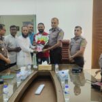 রাজশাহী জেলা কার মাইক্রো শ্রমিক ইউনিয়নের নেতৃবৃন্দের সংবাদ সম্মেলন
