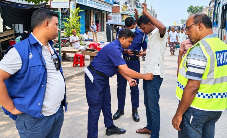 অপরাধ নিয়ন্ত্রণে শেরপুর থানা পুলিশের কঠোর অবস্থান